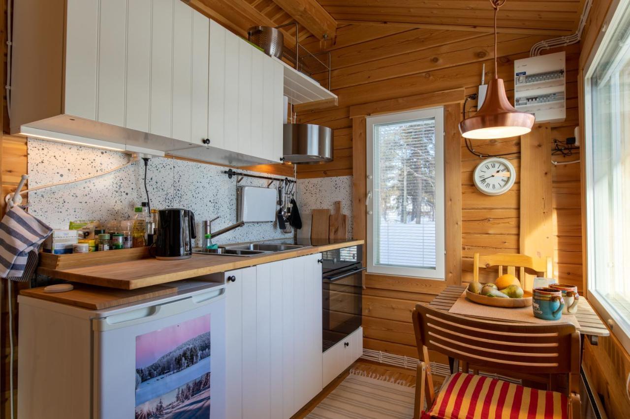Moekki - The White Blue Wilderness Lodge Inari Exterior foto