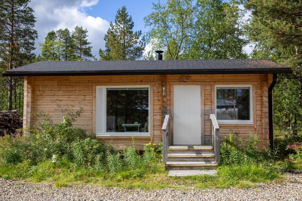 Moekki - The White Blue Wilderness Lodge Inari Exterior foto